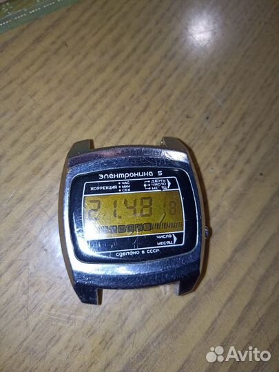 Часы электроника 5-202