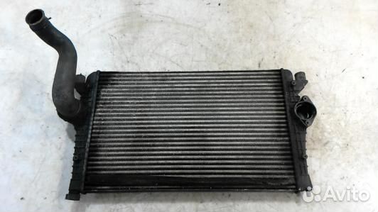 Радиатор интеркуллера seat alhambra 7M (63T09KC01)