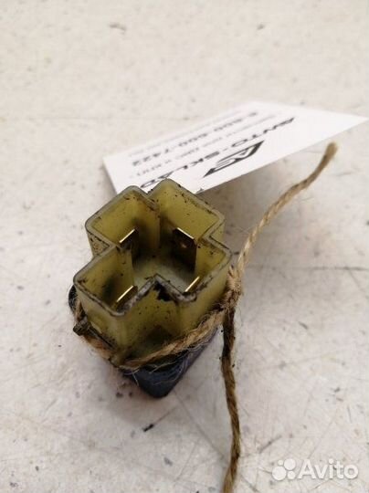 Реле Nissan Pathfinder R50 YD25ddti