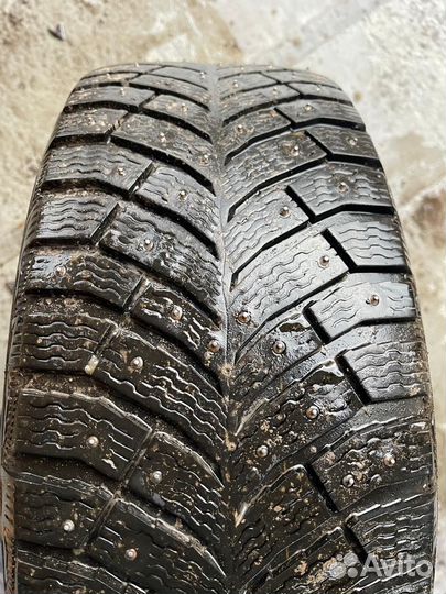 Michelin X-Ice North 4 205/55 R16