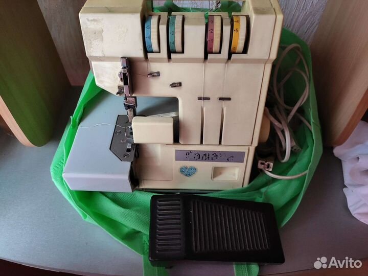 Оверлок для швейной машины