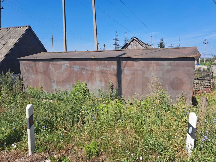 Гараж, > 30 м²