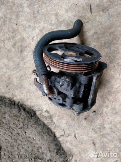 Насос гидроусилителя руля для. двс 4G64