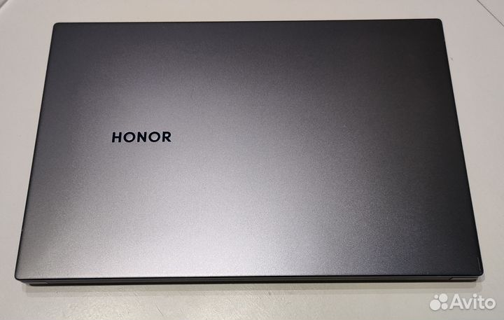 Honor magicbook