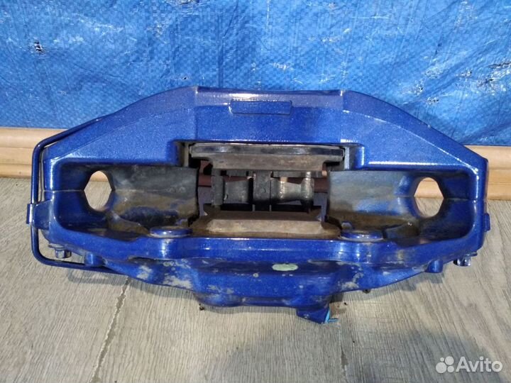 Тормозной суппорт передний правый 5er G30 G31