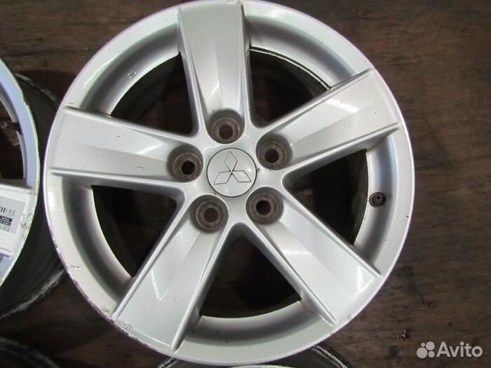 Диски Mitsubishi R16 Литые 5x114.3 J6.5 S4
