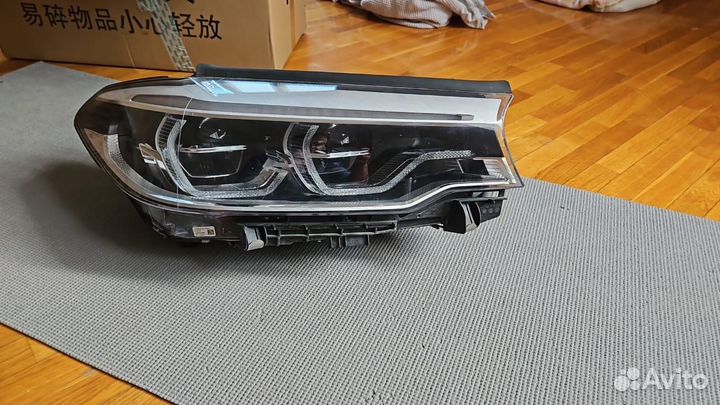 BMW G30 фара правая