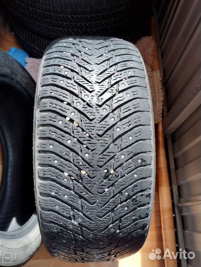 Nokian Tyres Hakkapeliitta 8 225/50 R17 43W