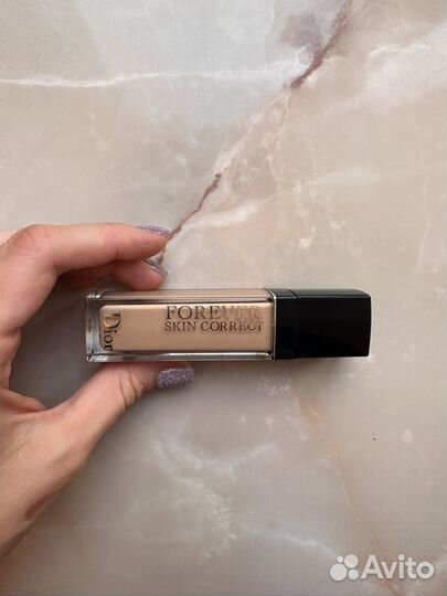 Корректор для лица Dior