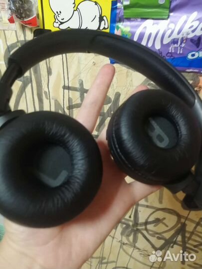 Беспроводные наушники jbl tune 560bt