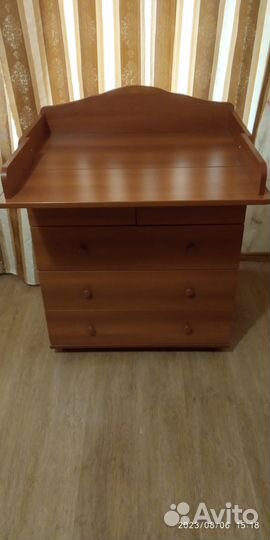 Пеленальный комод