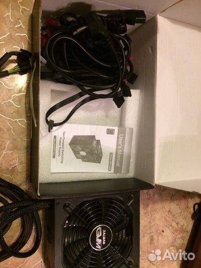 Блок питания zalman ZM1000-GVM