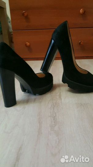 Новые туфли 36р
