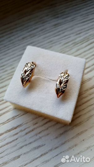 Золотые серьги 585 пробы