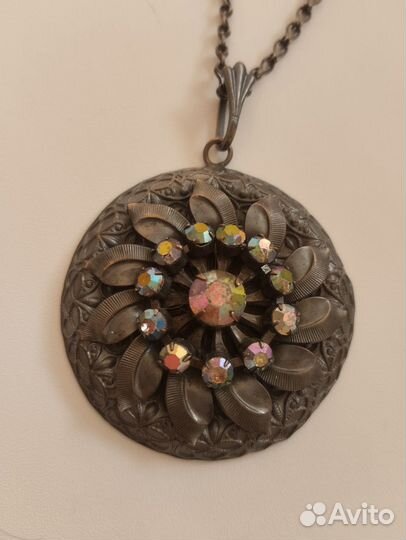 Кулон винтаж СССР на длинной цепочке