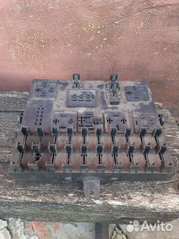 Блок предохранителей 2110
