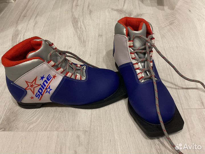 Лыжные ботинки 34 р