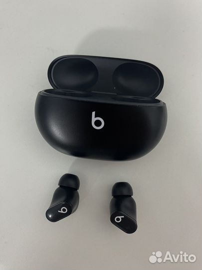 Наушники Beats Studio Buds