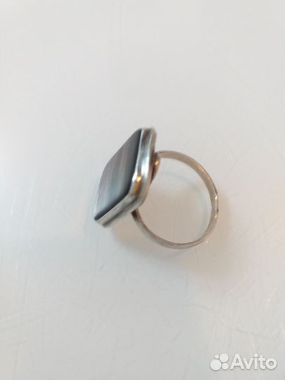 Серебряное кольцо женское