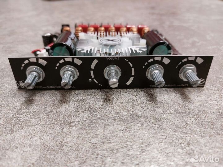 Стерео усилитель XY-S350H, 2.1, 2х220 Вт + 350 Вт