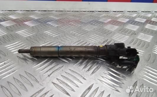 Форсунка дизельная citroen C-crosser (LEA01AL01)