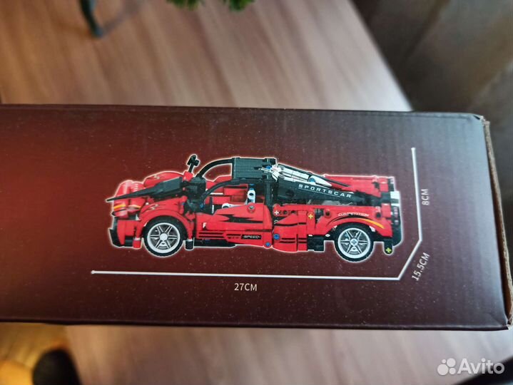 Машина-конструктор (инерционная). Lego 454 детали