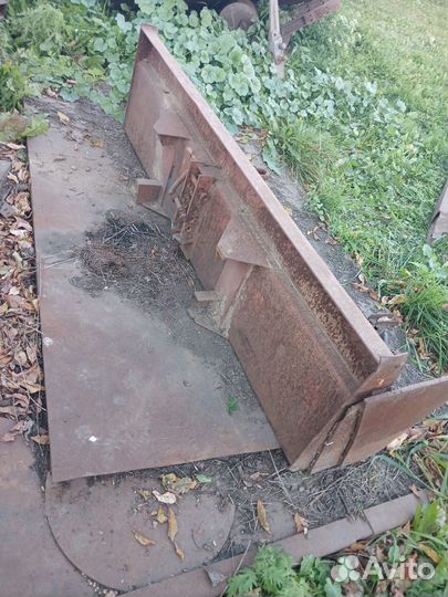 Лопата задняя отвал