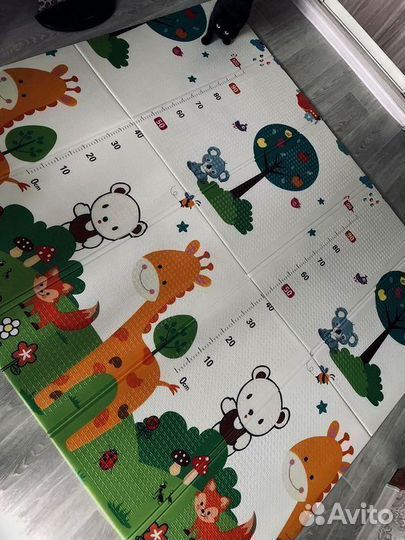 Детский коврик для ползания новый (заводской брак)
