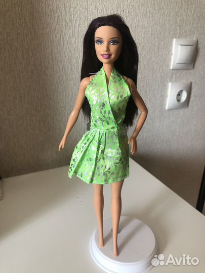 Barbie Fashionistas Swappin Styles