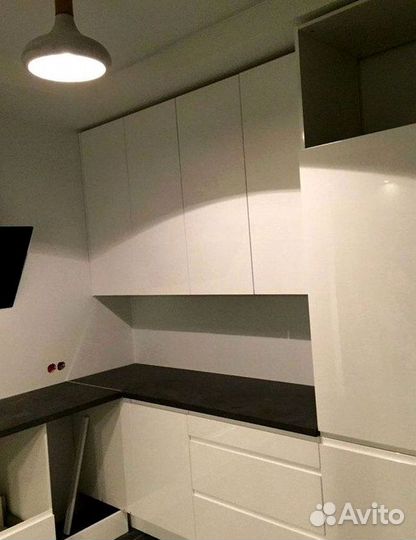 Кухонный гарнитур угловой в Омске