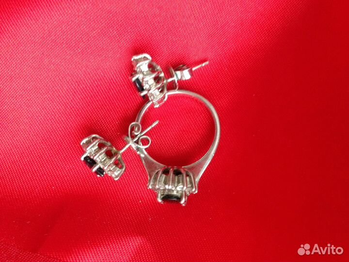 Кольцо, пуссеты(серьги гвоздики) серебро сапфир