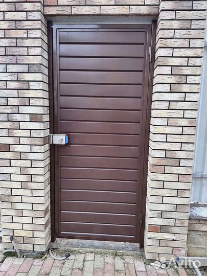 Откатные ворота и забор