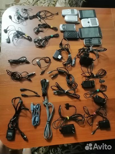 Зарядное устройство