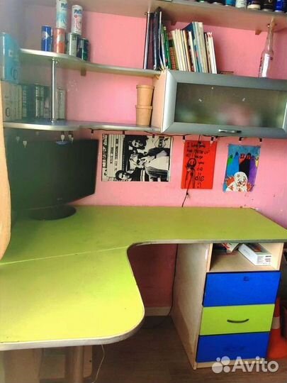 Рабочий стол бу, двухъярусная кровать