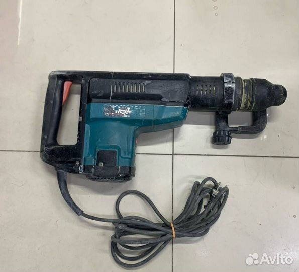 Отбойный молоток Makita HR5001C