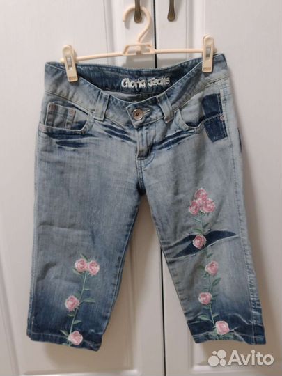 Капри джинсы с вышивкой 44 размер