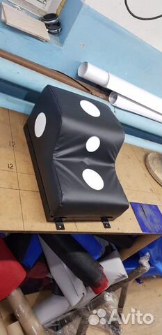 Подушка боксерская настенная Г-образная