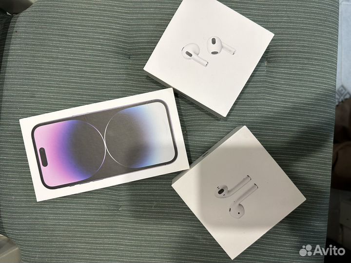 Коробки от Apple