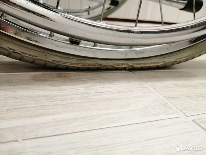 Инвалидная коляска