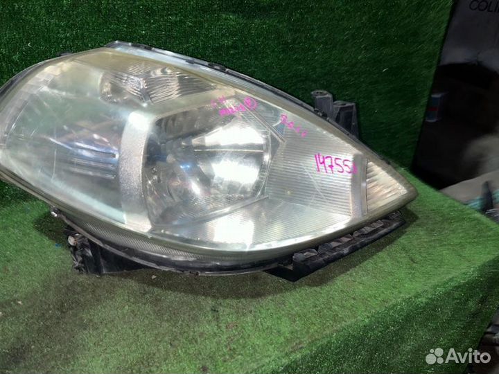 Фара передняя правая Nissan Tiida C11