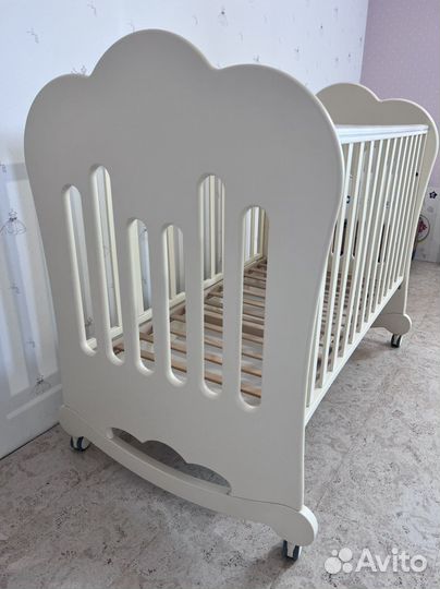 Детская итальянская кроватка Feretti с матрасом