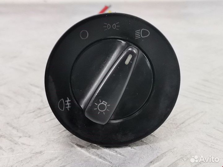 Переключатель света Volkswagen Passat B5 1999