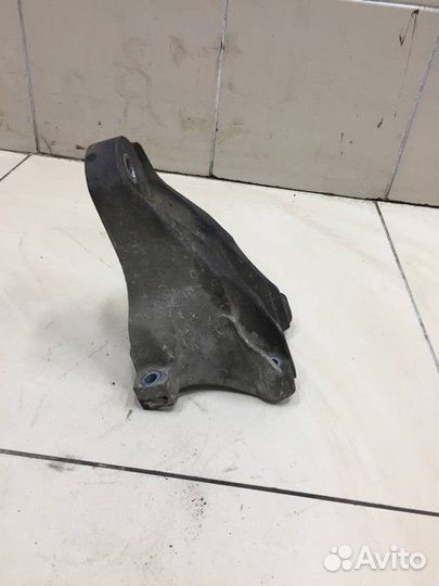 Кронштейн двигателя левый jxfa 2.4 Ford Transit