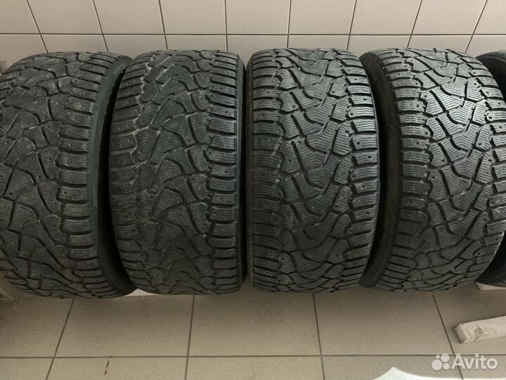 Pirelli Ice Zero 275/40 R20 и 315/35 R20