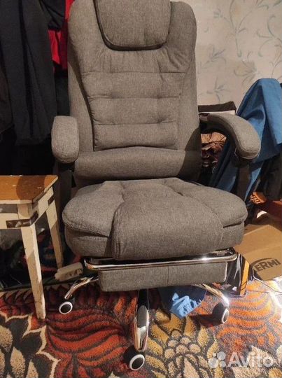 Компьютерное кресло офисное с функцией массажа