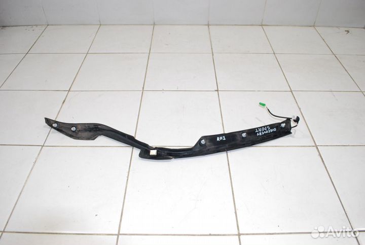 Датчик правый Land Rover Discovery Sport L550 2.2