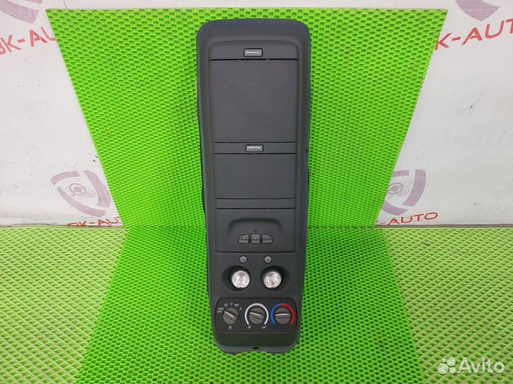 Потолочная консоль Chevrolet Suburban GMT400