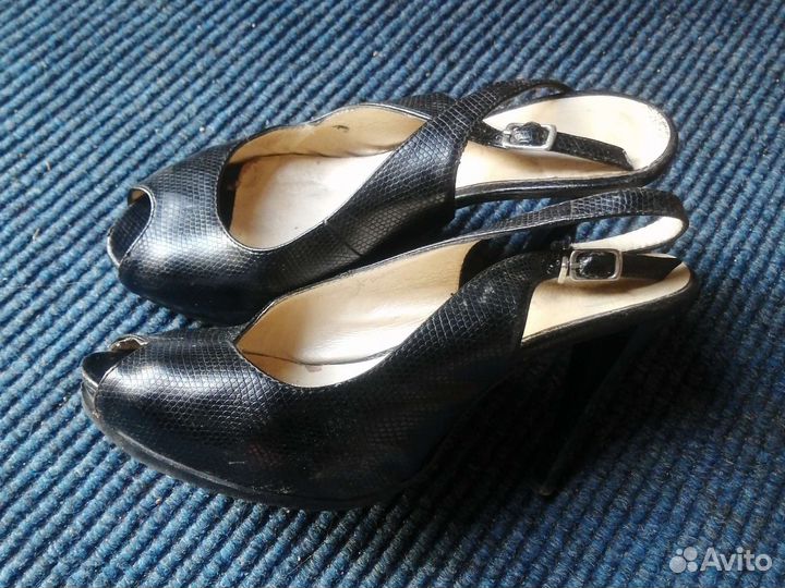 Босоножки женские 35 размер