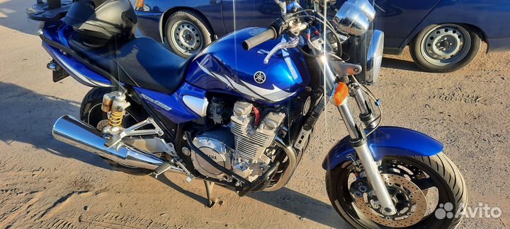 Продам Yamaha xjr1300