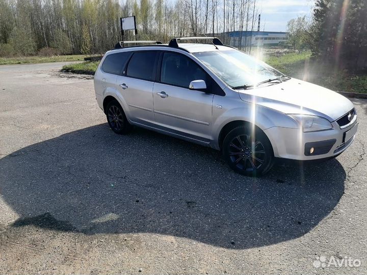 Ford Focus 1.8 МТ, 2006, 283 500 км